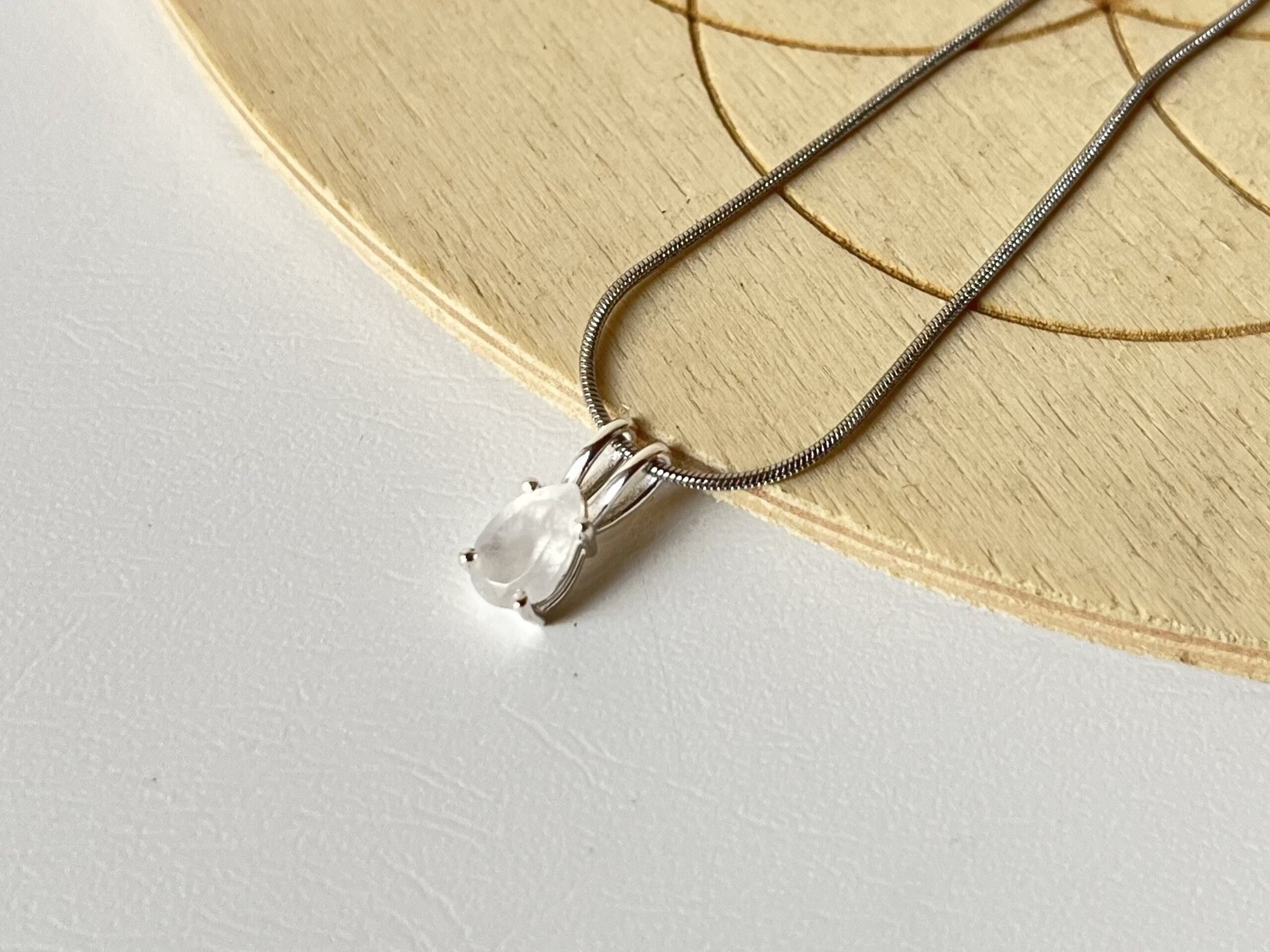 Colgante Piedra Luna Arco Iris facetada - 3