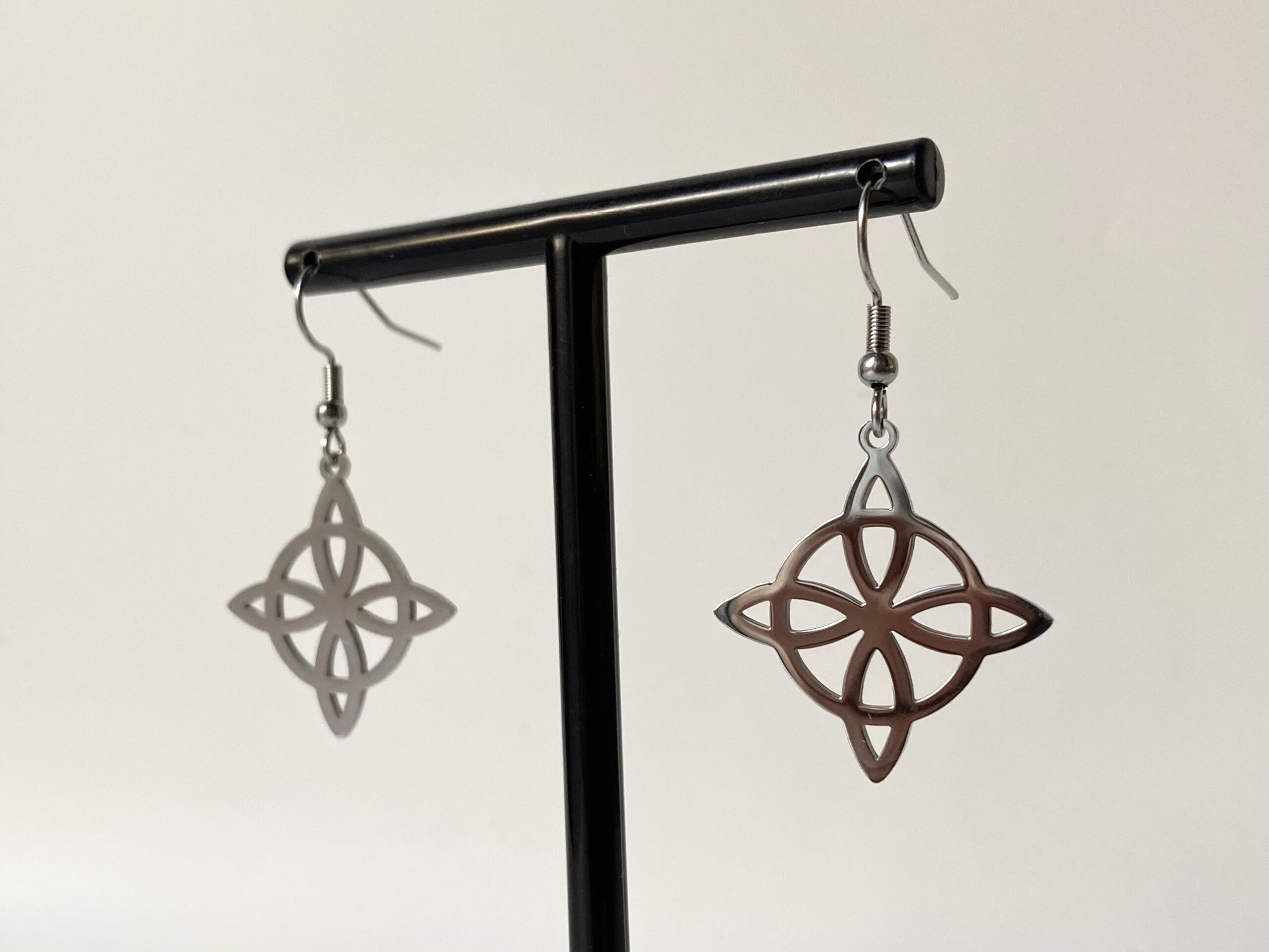 Pendientes Nudo Bruja - 1