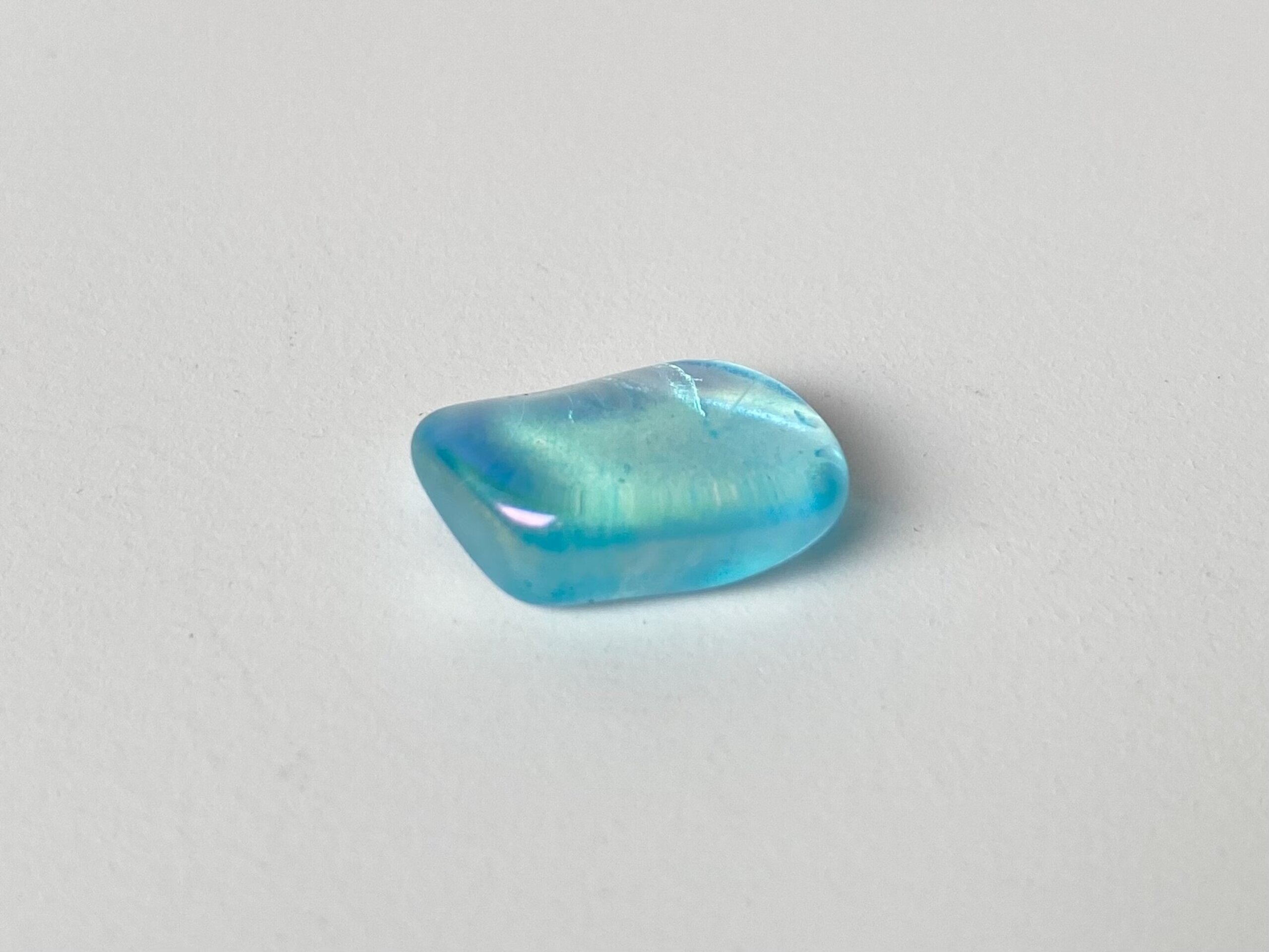 Cuarzo Aqua Aura rodado - 2
